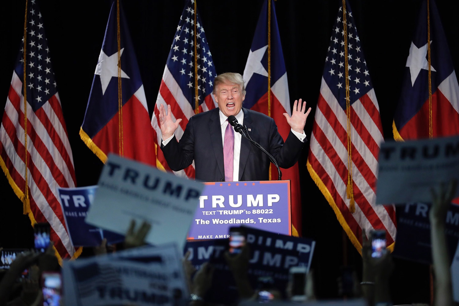 Trump imagines ‘beautiful sight’ of patrons shooting Mateen