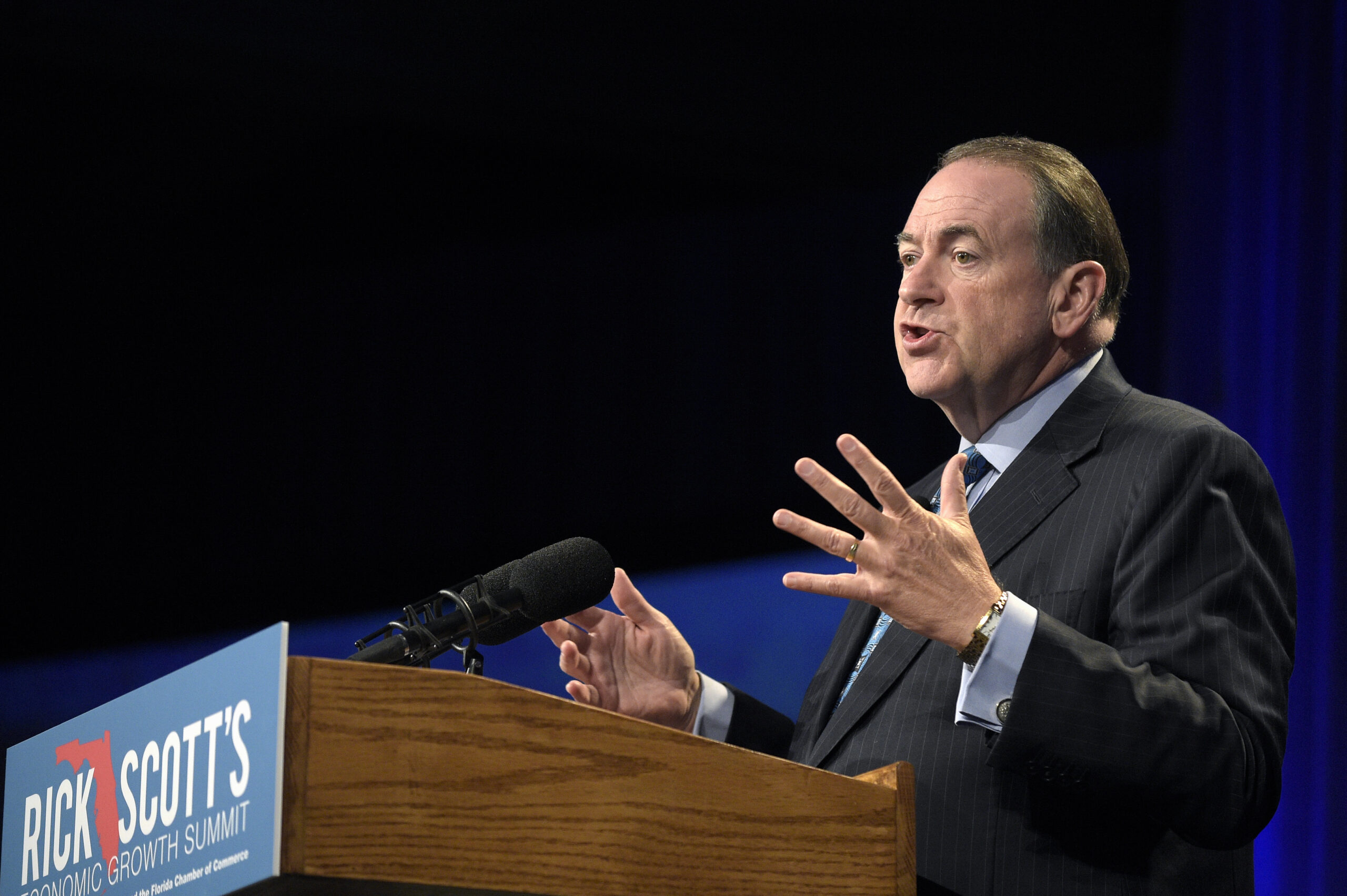 Huckabee says it’s time to ‘hack China back’