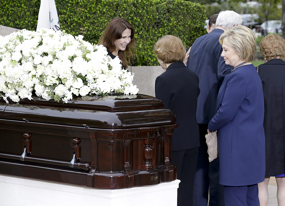 Clinton: Nancy Reagan changed the role of first lady