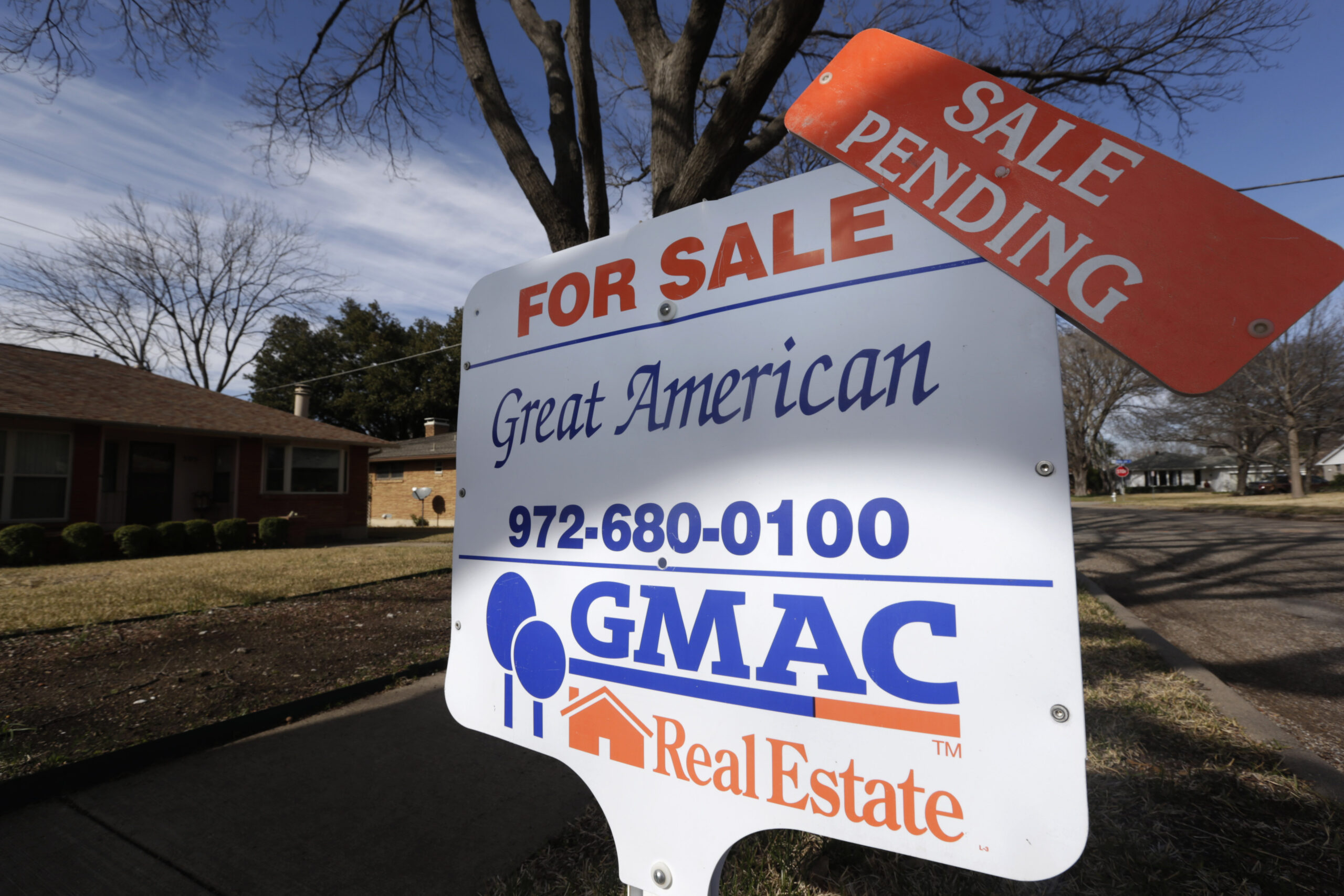 House supply can’t keep up with pandemic-boosted demand as pending sales slip in September