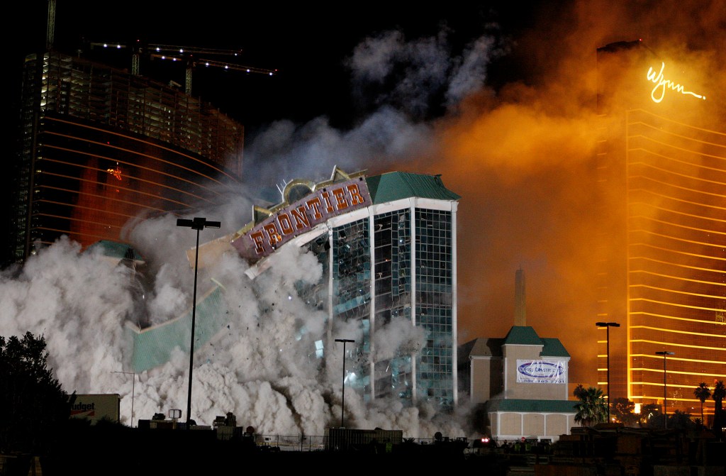 Vegas resort planned at former New Frontier site