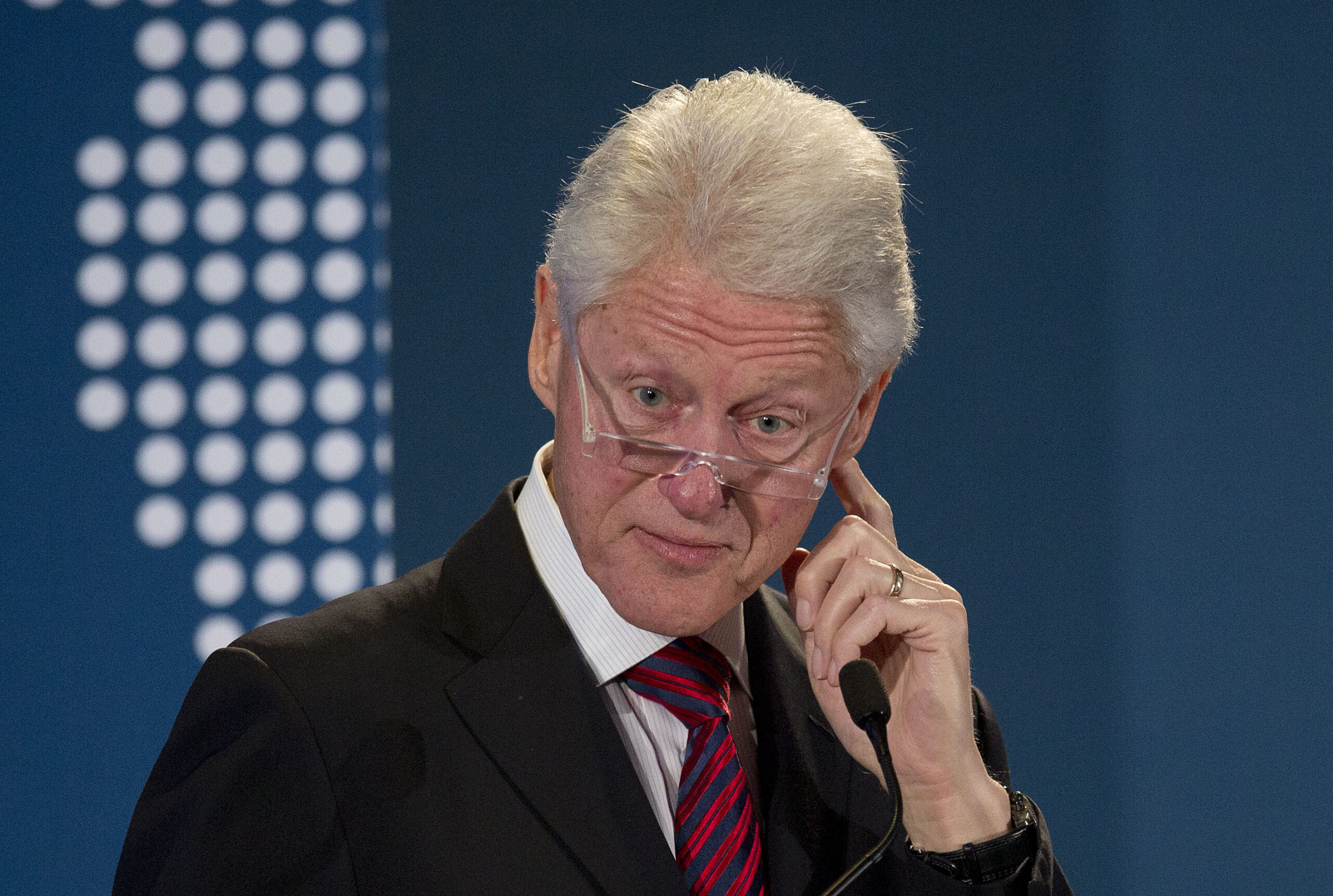 Politico’s Mike Allen apologized for questions that upset Bill Clinton staffers