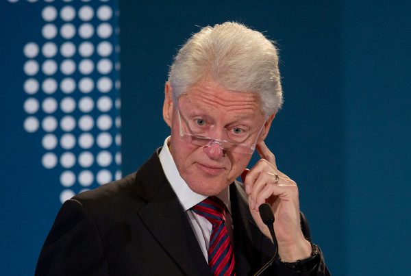 Politico’s Mike Allen apologized for questions that upset Bill Clinton staffers