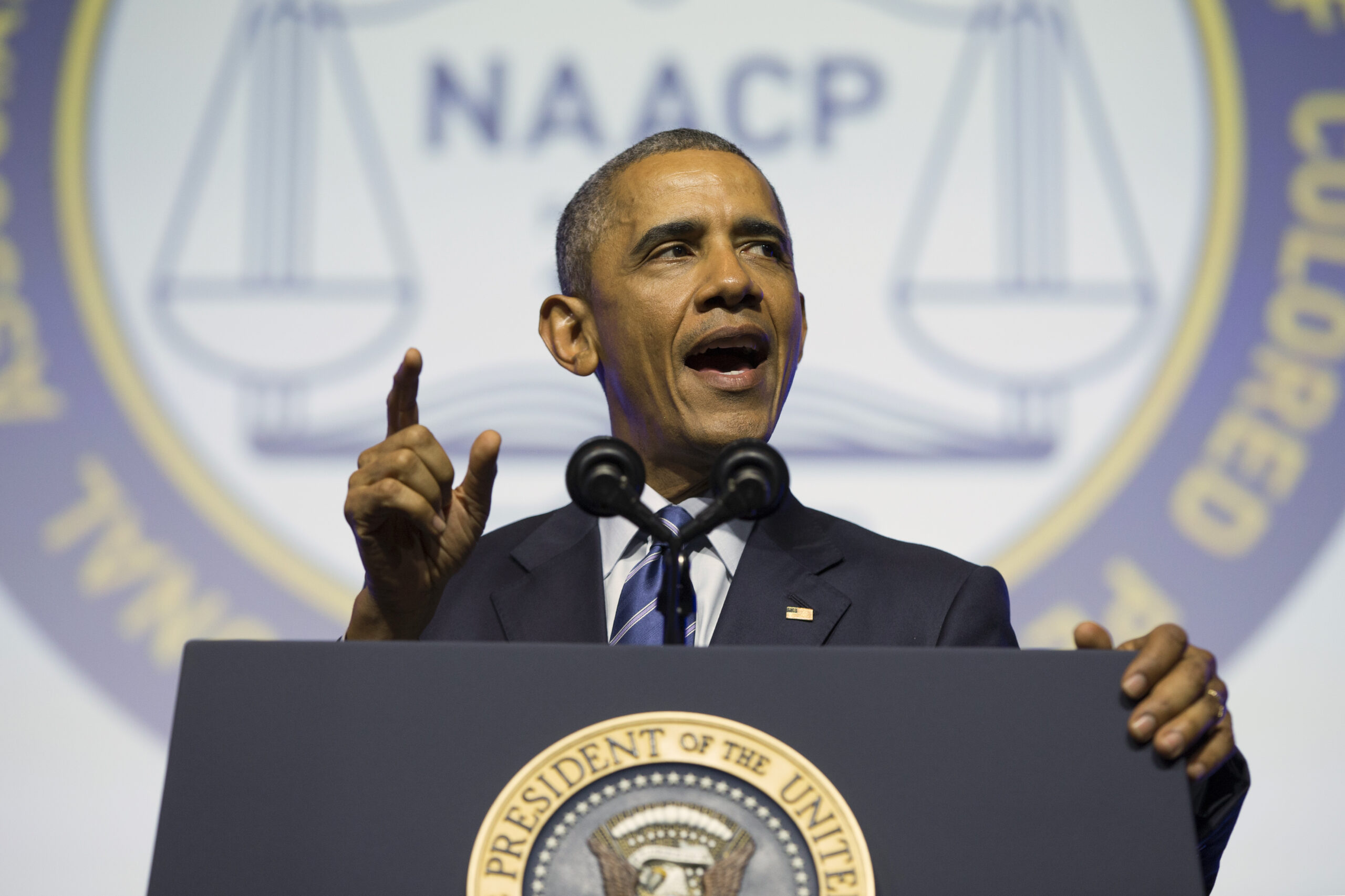 Obama: Restore ex-cons’ voting rights