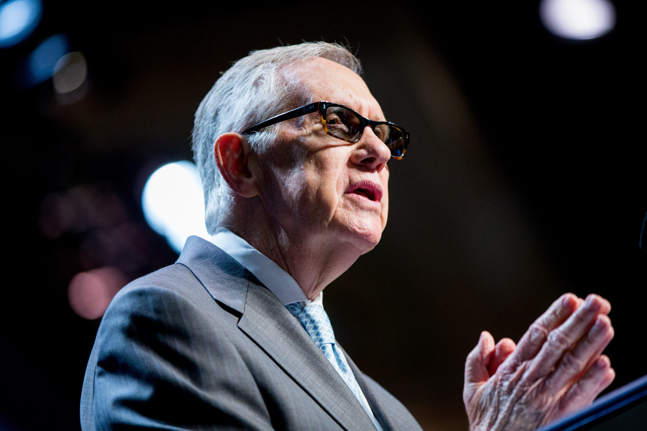 Reid to prevent vote on Iran nuclear deal