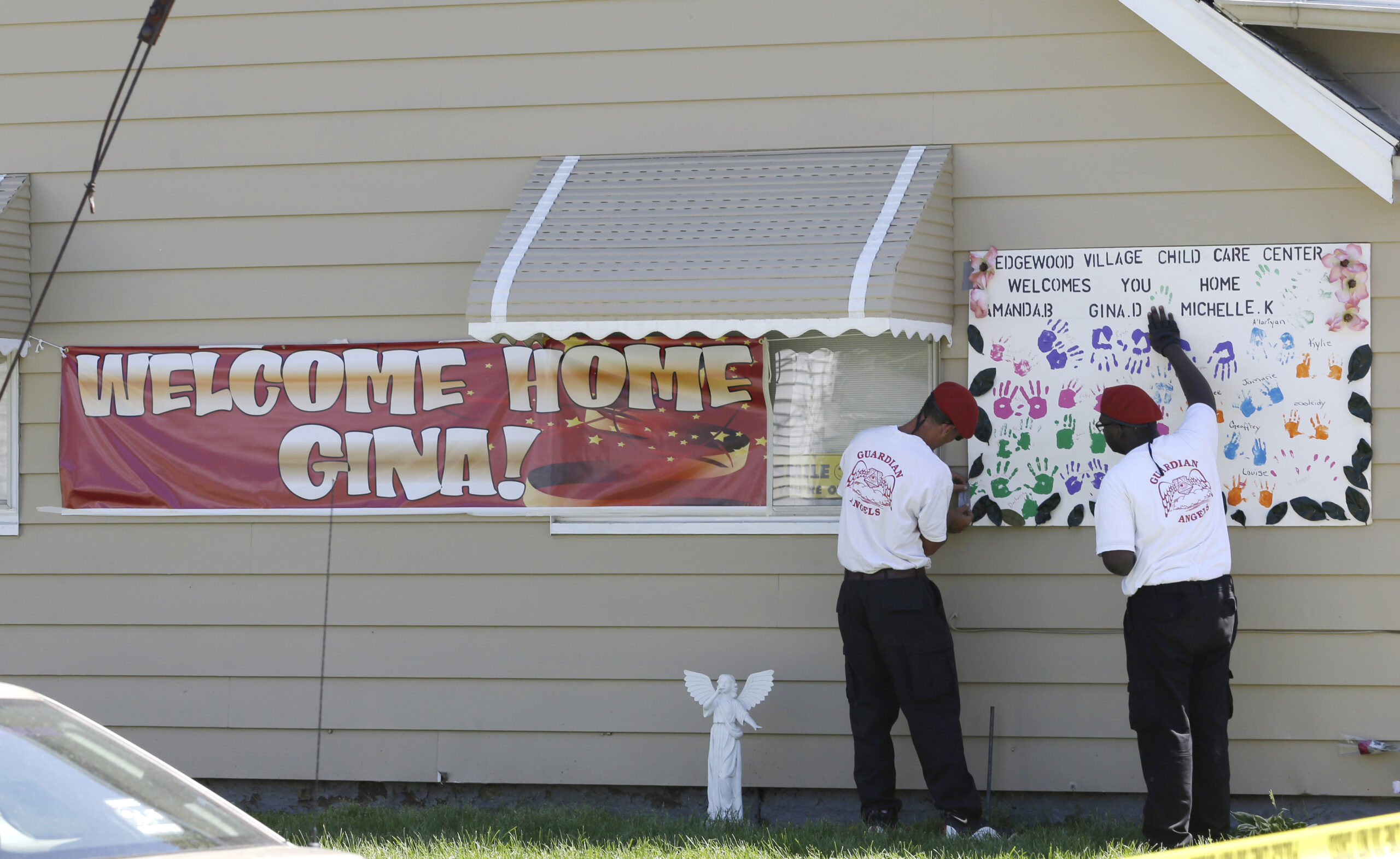 Report: Ohio captive beaten until she miscarried