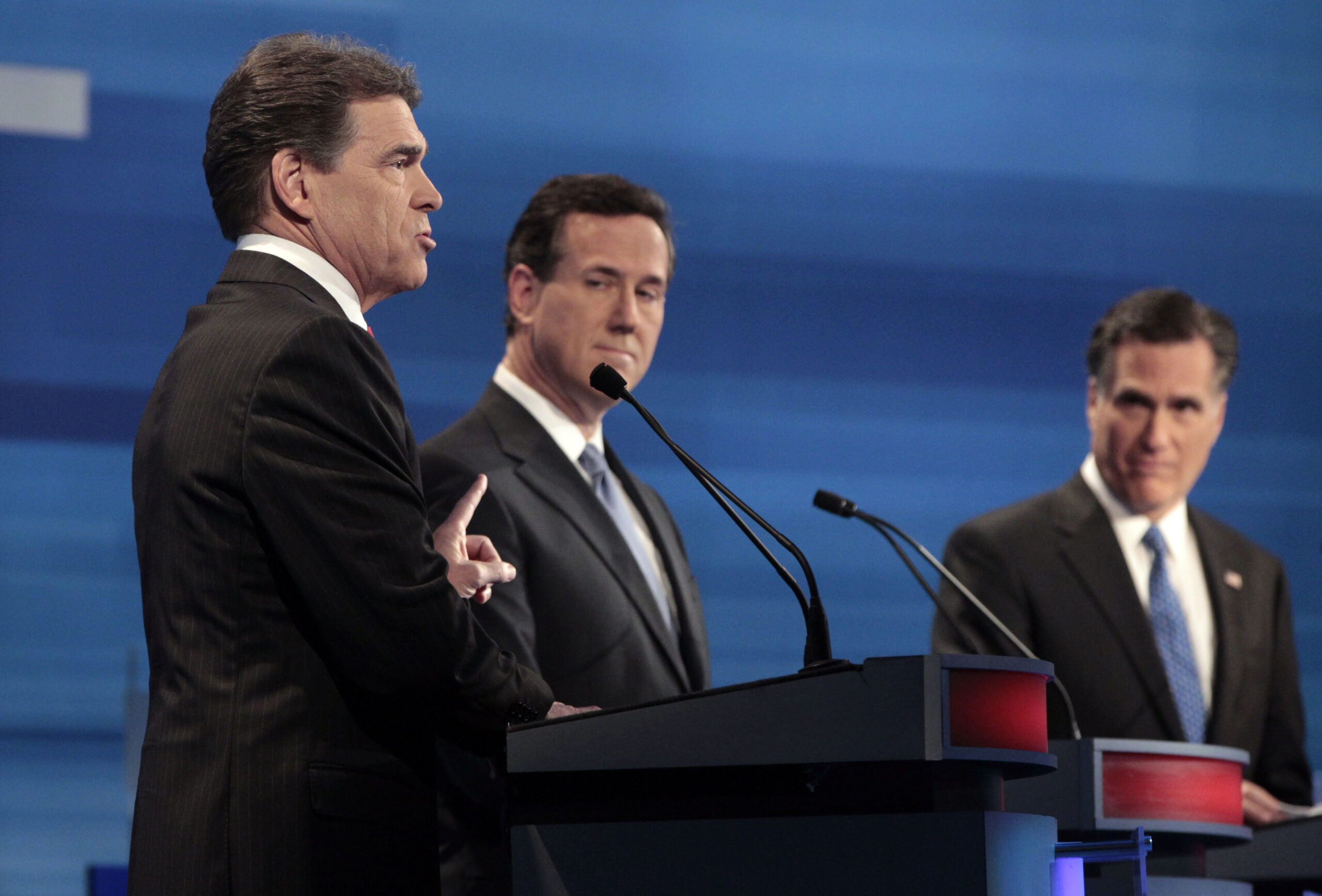 How to debate like a presidential frontrunner