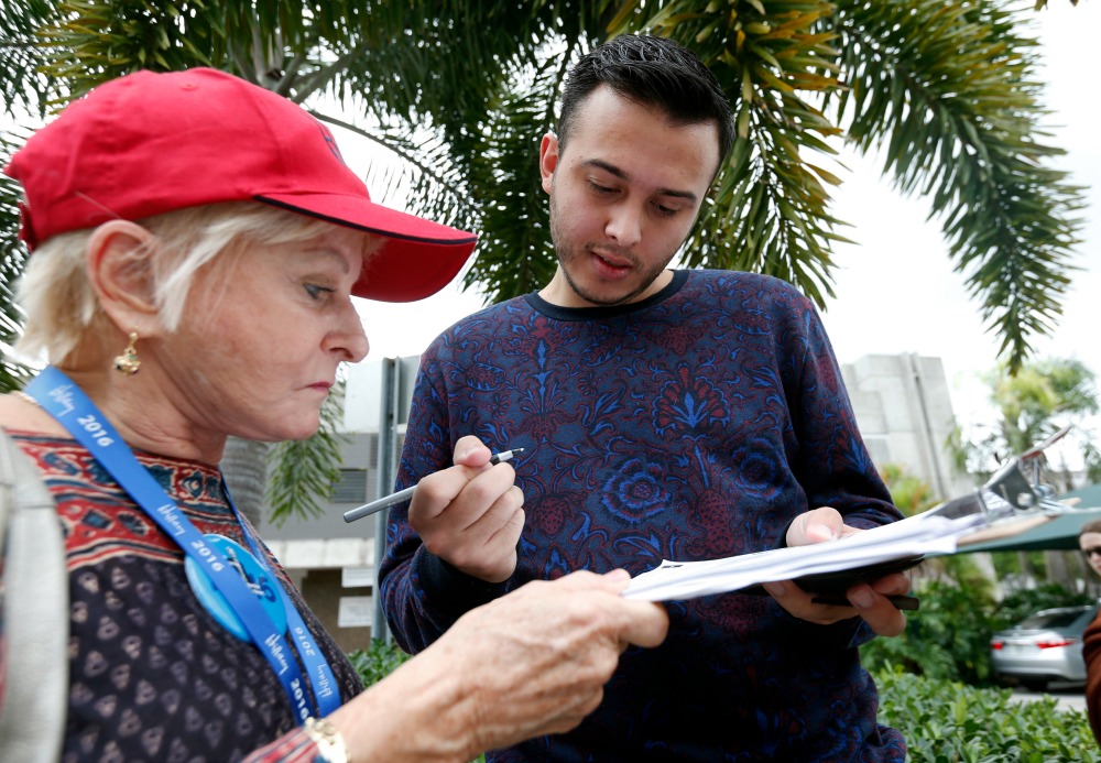 Judge extends Florida voter registration deadline until Oct. 18