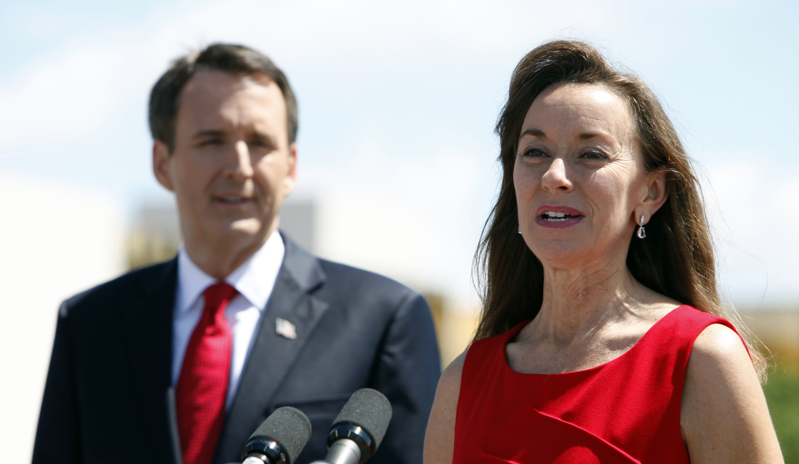 Mary Pawlenty considers a run for Congress