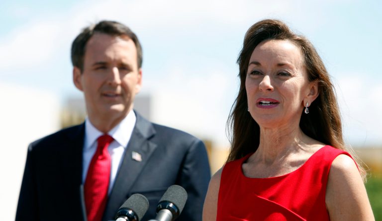 Mary Pawlenty introduces her husband former Minnesota Governor Tim Pawlenty at a town hall meeting Monday, May 23, 2011, at the State of Iowa Historical Building in Des Moines, Iowa. (AP Photo/Charlie Neibergall)