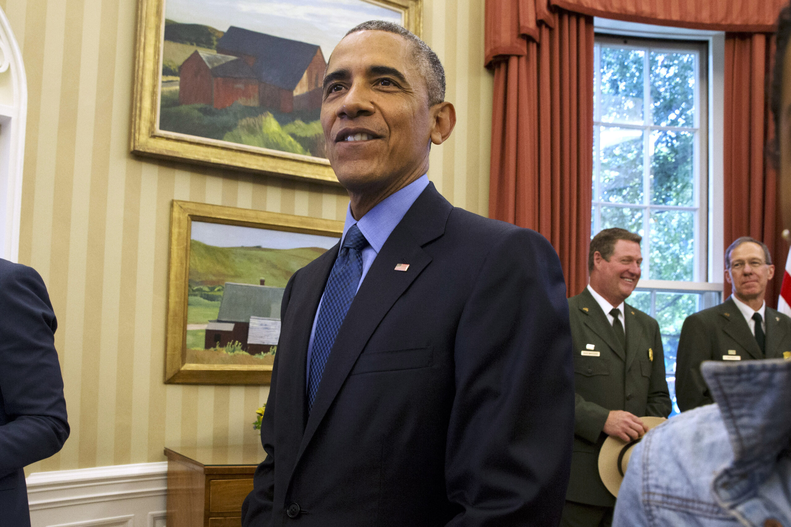 White House: Stay tuned on reports of Obama freeing dozens of drug-offenders