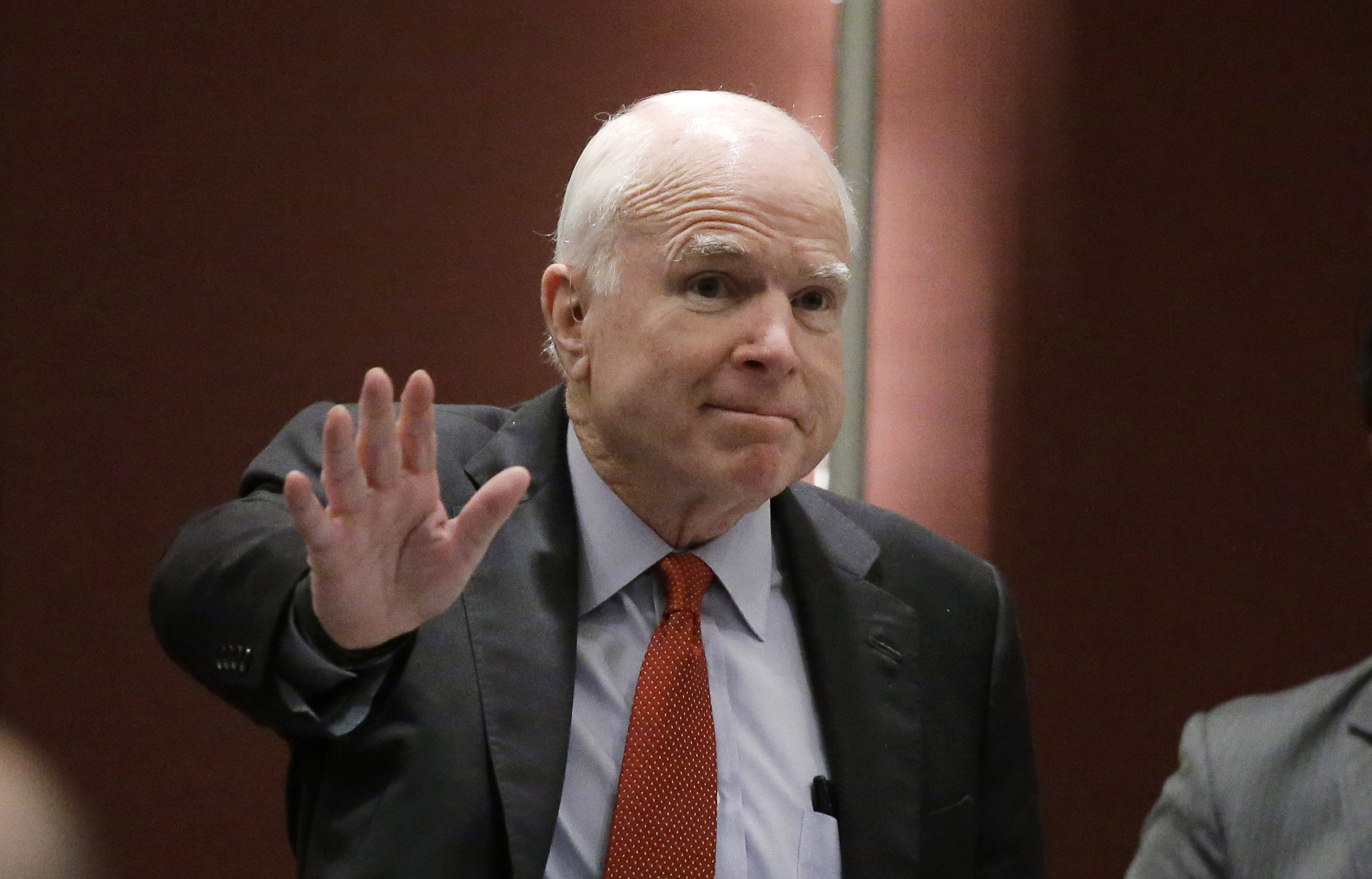 McCain calls on Trump to accept election results