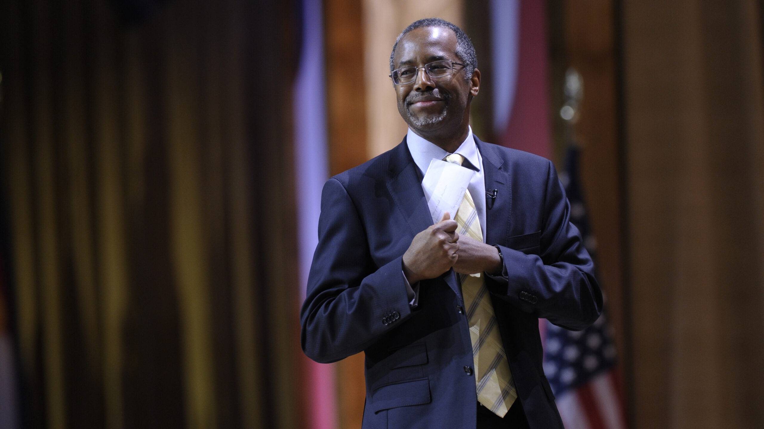 Ben Carson ‘starting to think about’ 2016 presidential bid