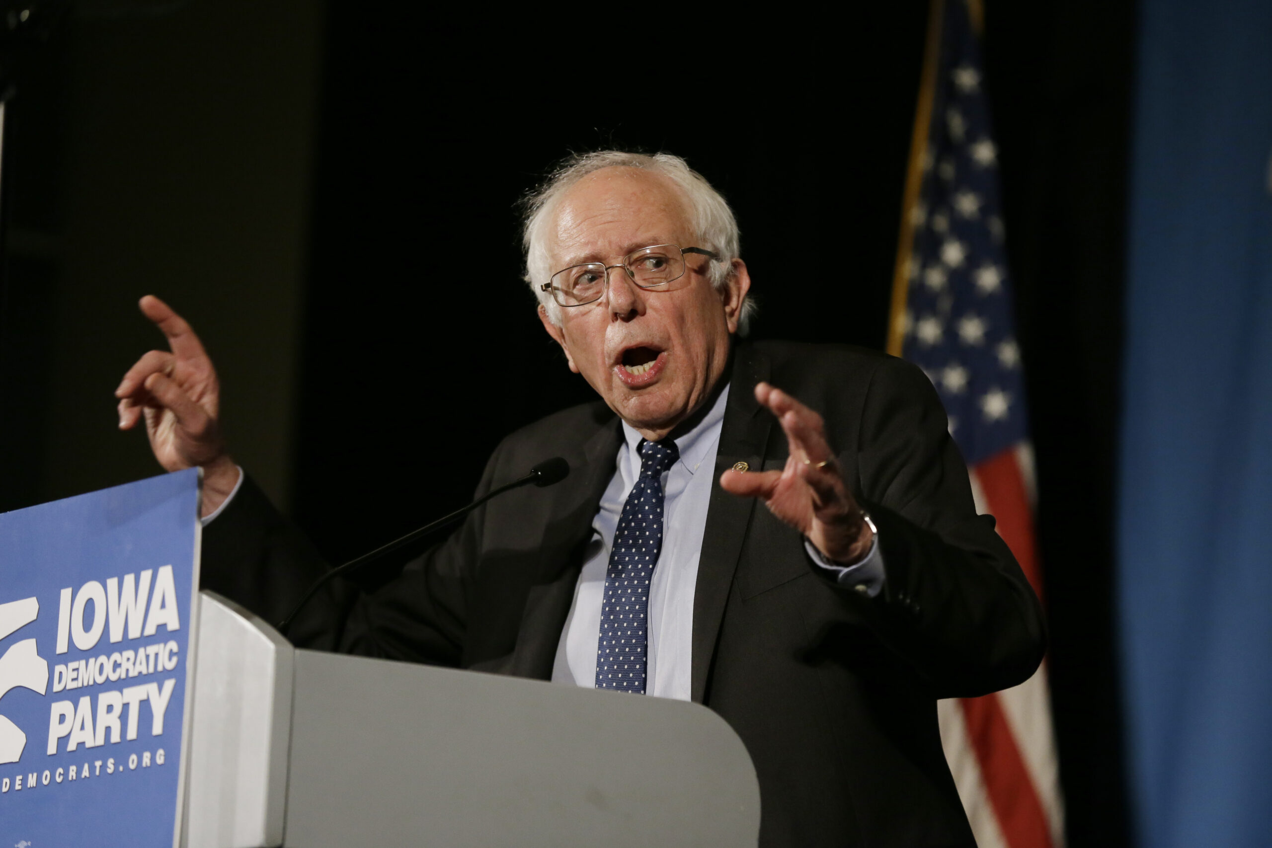 Poll: Sanders doubles approval ratings, rival Hillary falls
