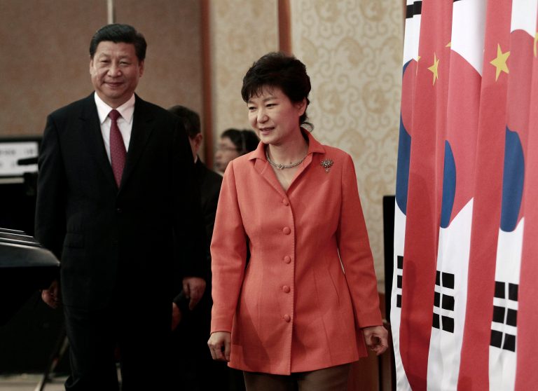 South Korean President Park Geun-hye, right, and Chinese President Xi Jinping arrive to hold their press conference at the presidential house in Seoul, South Korea, Thursday, July 3, 2014. With a single meeting Thursday, the leaders of China and South Korea simultaneously snubbed North Korea, bolstered their already booming trade relationship and gave the U.S. and Japan a look at Beijing's growing influence south of the Korean Demilitarized Zone. (AP Photo/Ahn Young-joon, Pool)