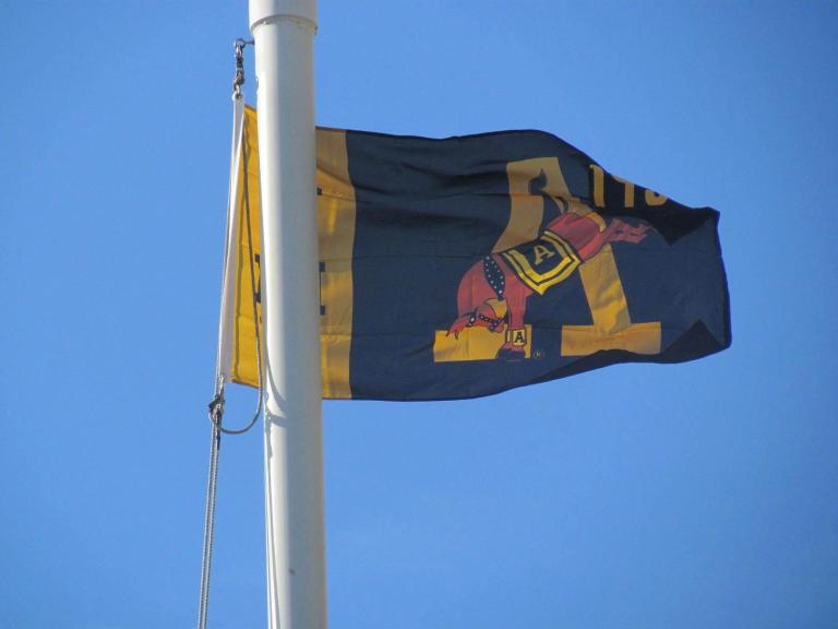 Army pranks Navy, Navy spanks Army