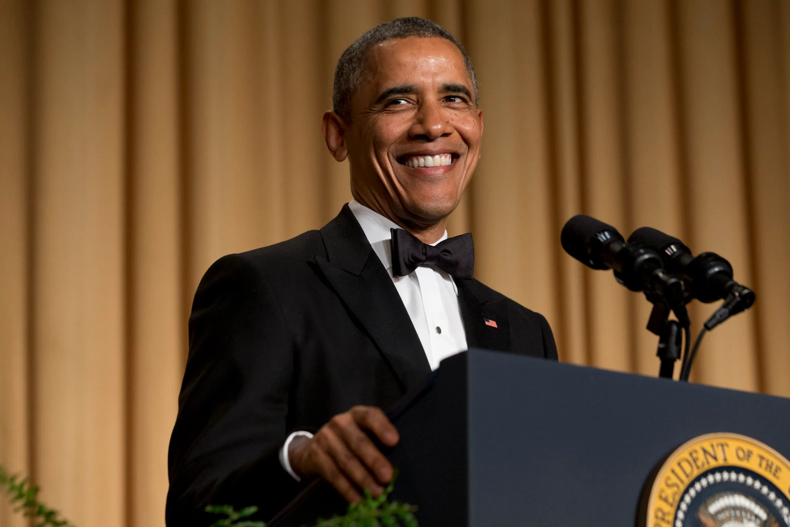 10 times Obama made fun of Republicans in the past year