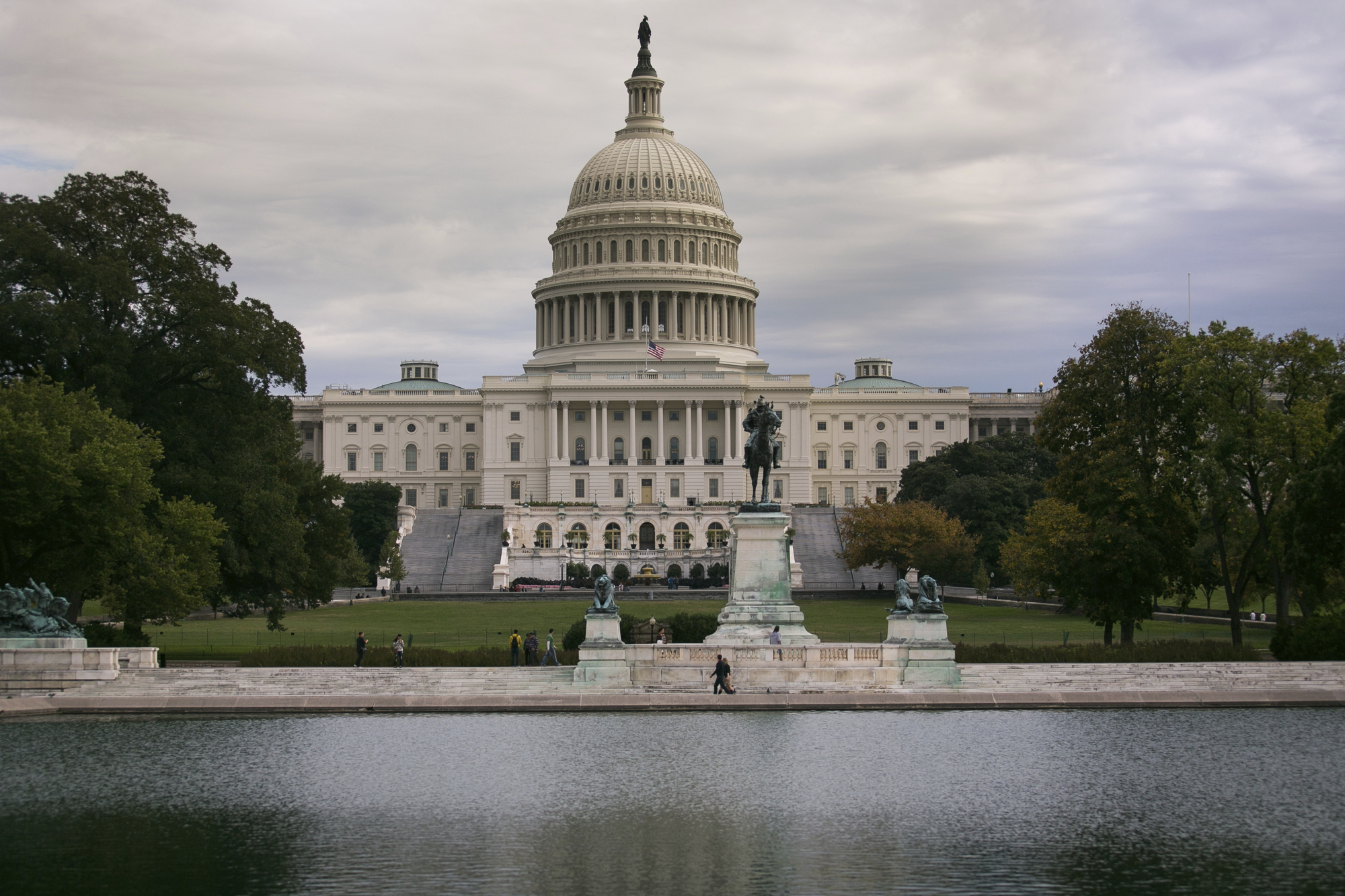 House leaves for two weeks, GOP promises Obamacare scrutiny on return