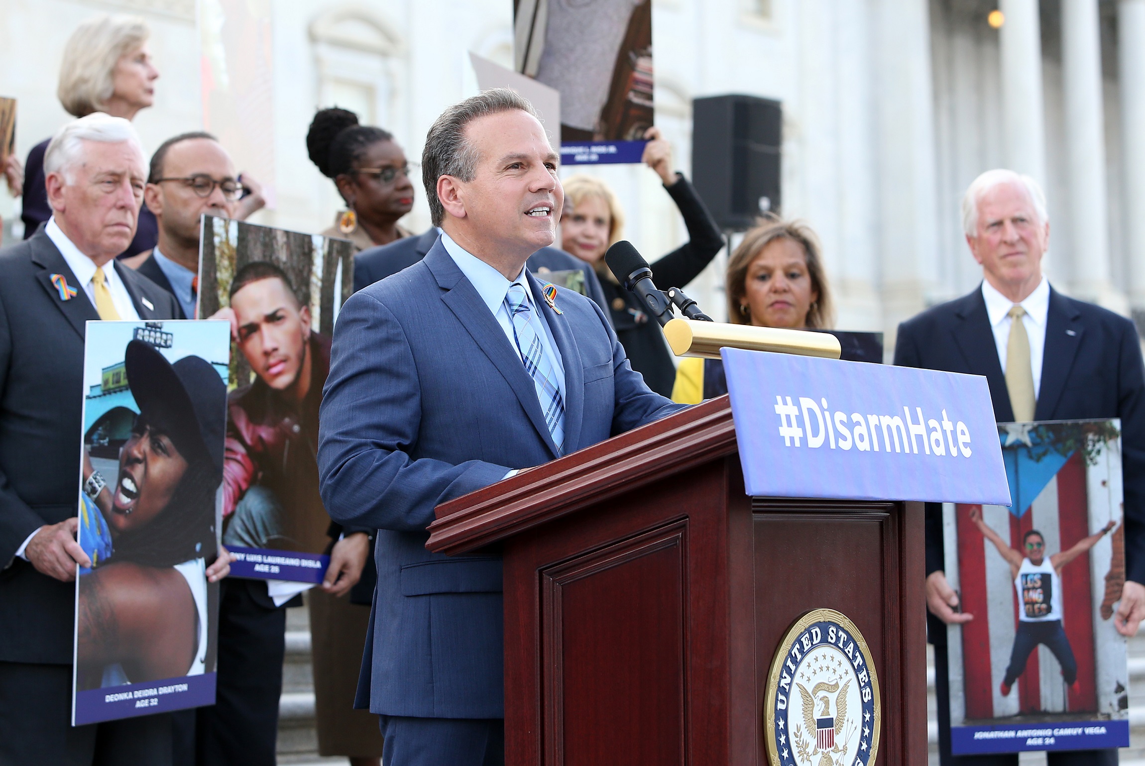 Top Democrat rejects digital regulatory agency favored by the Left