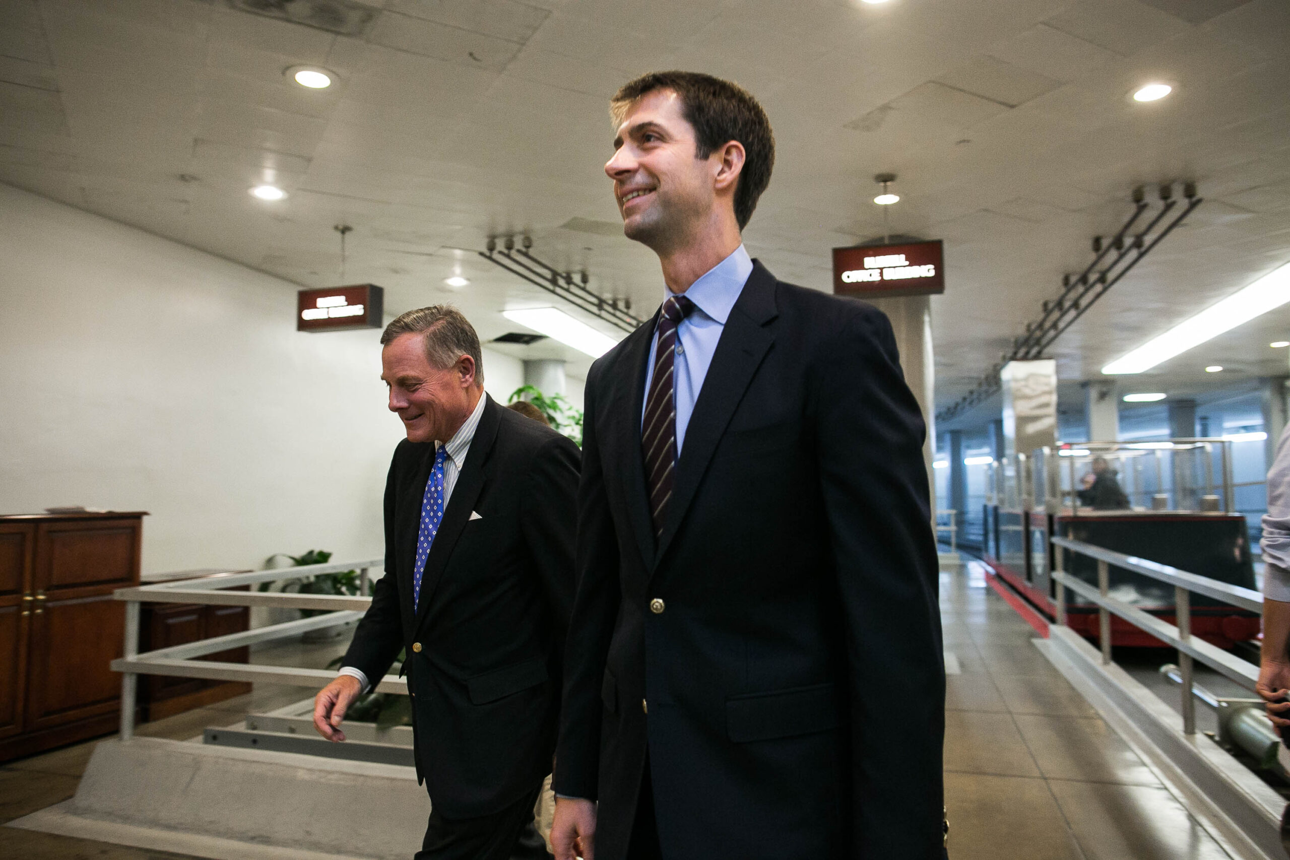 Senators line up in push to keep bulk surveillance