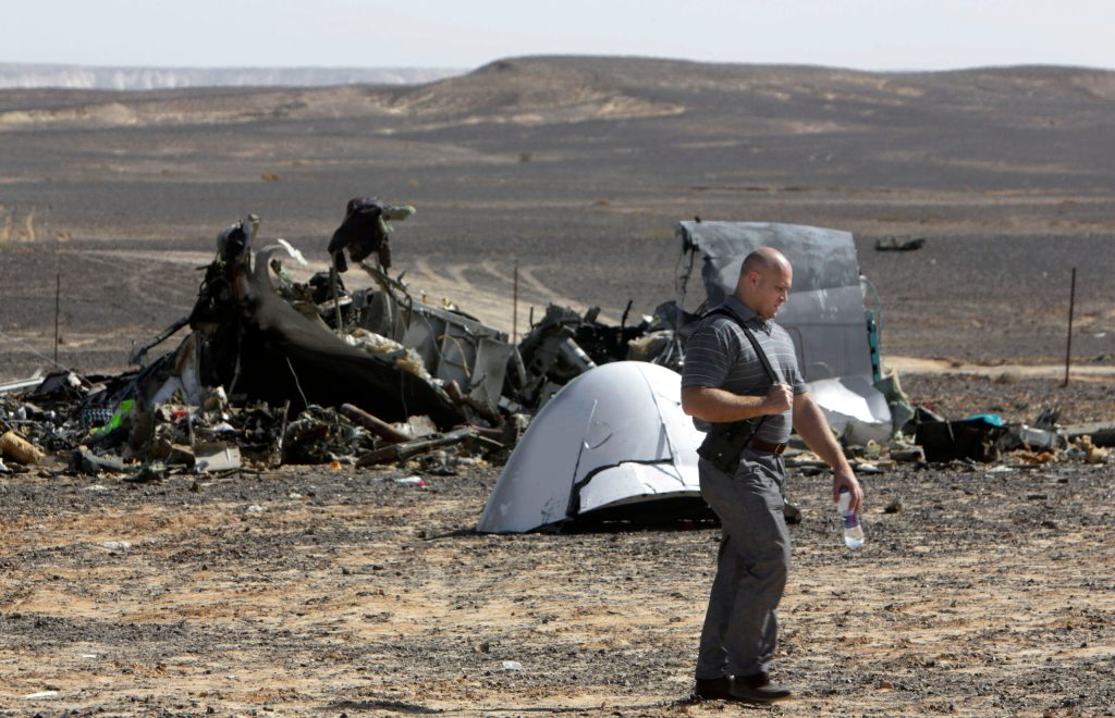 Putin to step up airstrikes after ISIS bomb confirmed