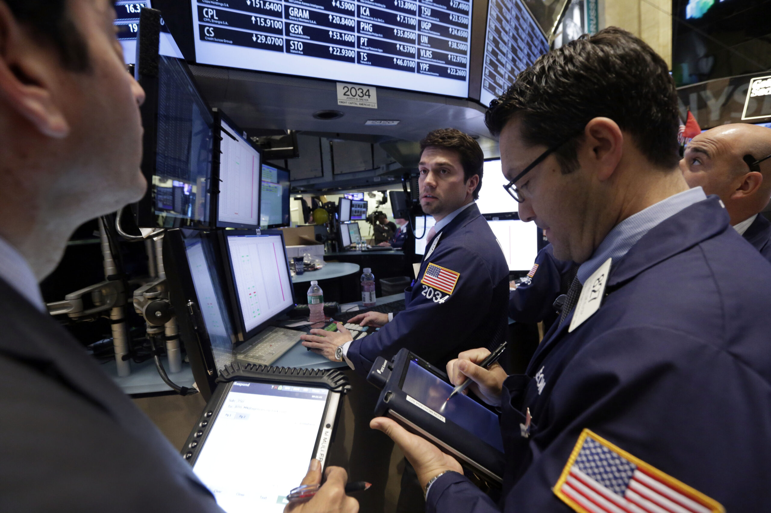 Treasuries, industrial metals drop; US stocks little changed