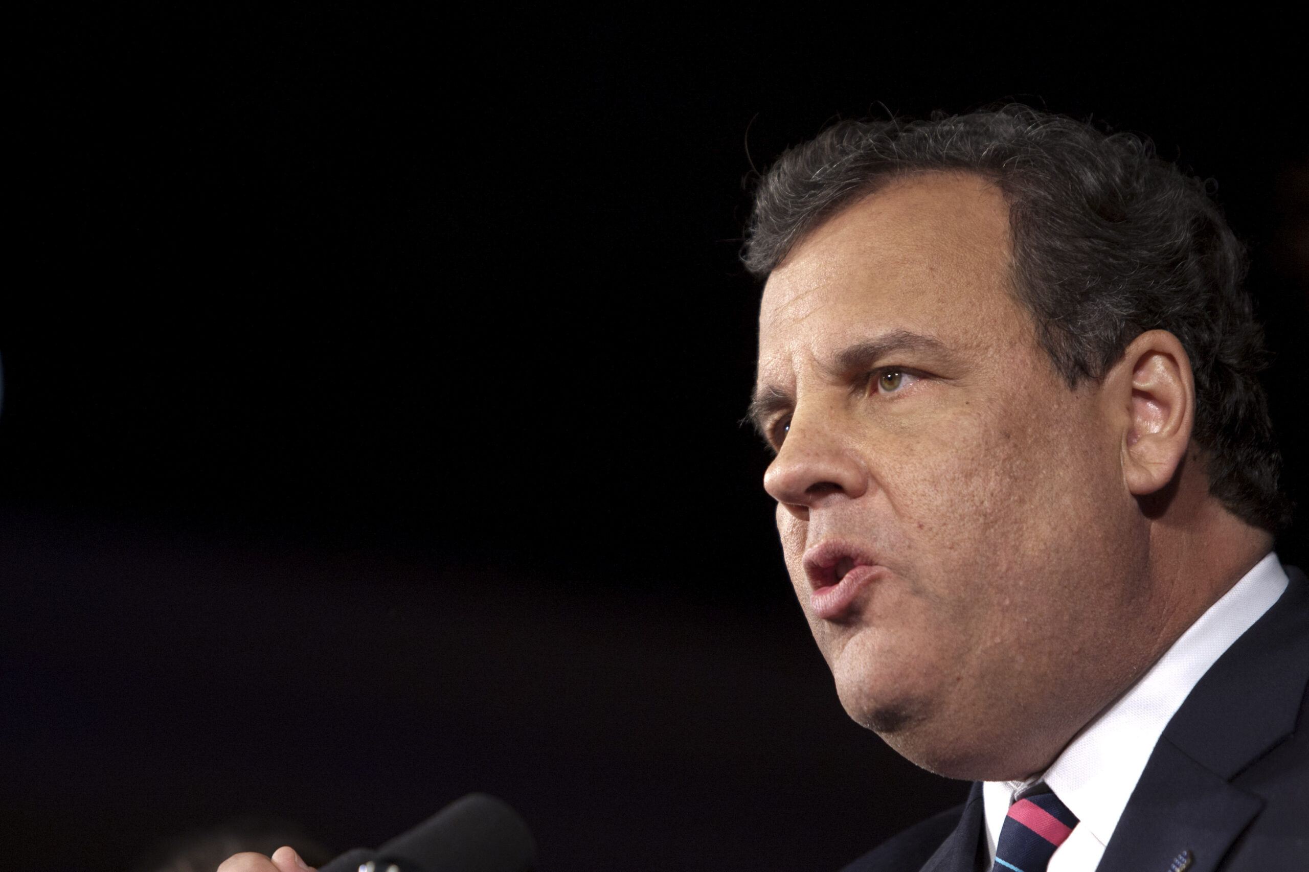 Poll: Presidential hopefuls Christie and Ryan both lead Democrat Hillary Clinton in Colorado