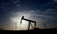 White House criticizes transportation budget over lack of oil tax