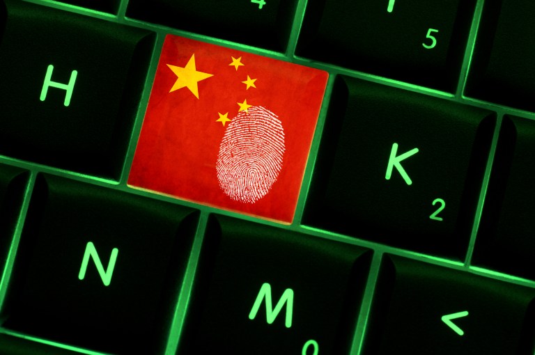 Republicans push Obama to get tough on Chinese hacking