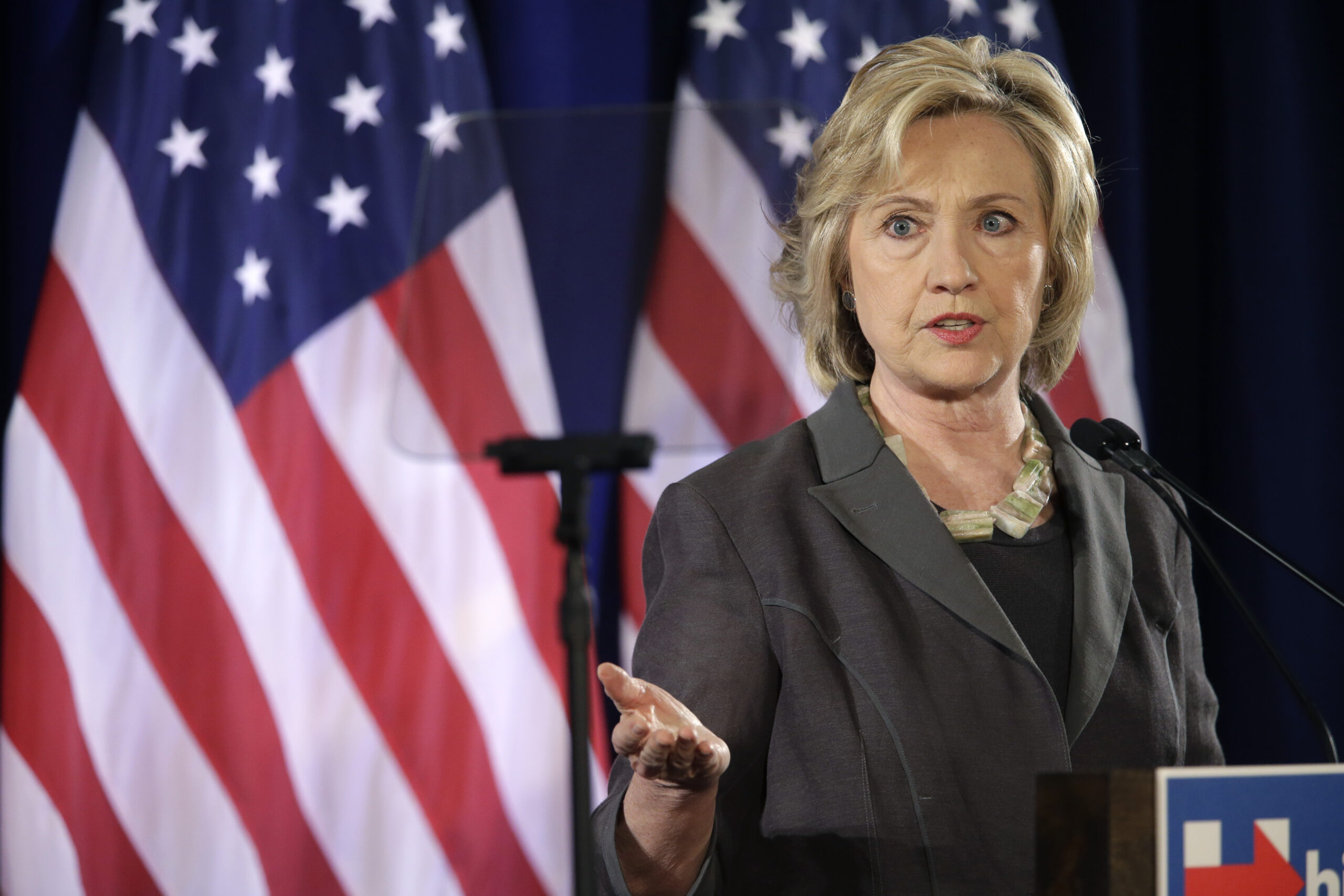 Poll shows support for criminal investigation into Clinton’s email use