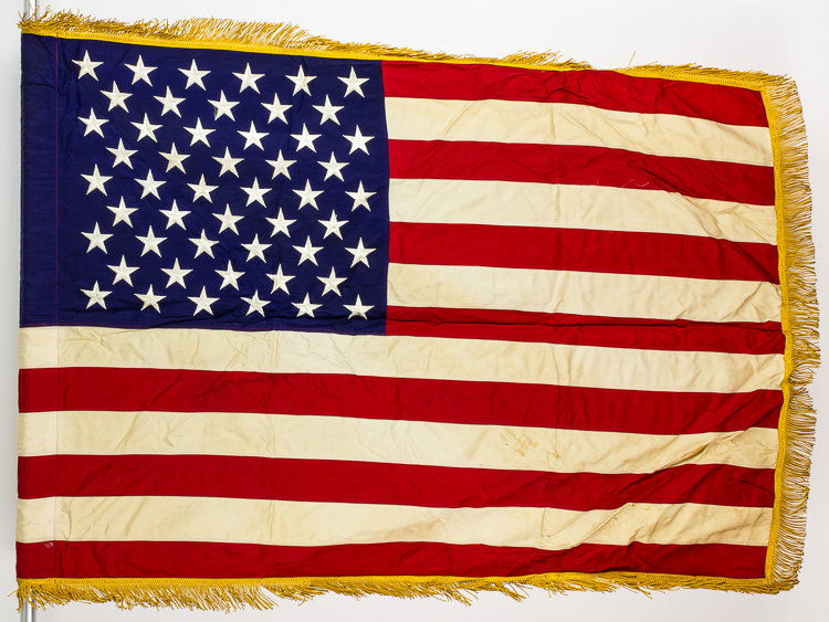 Last U.S. combat flag from Vietnam War to be auctioned