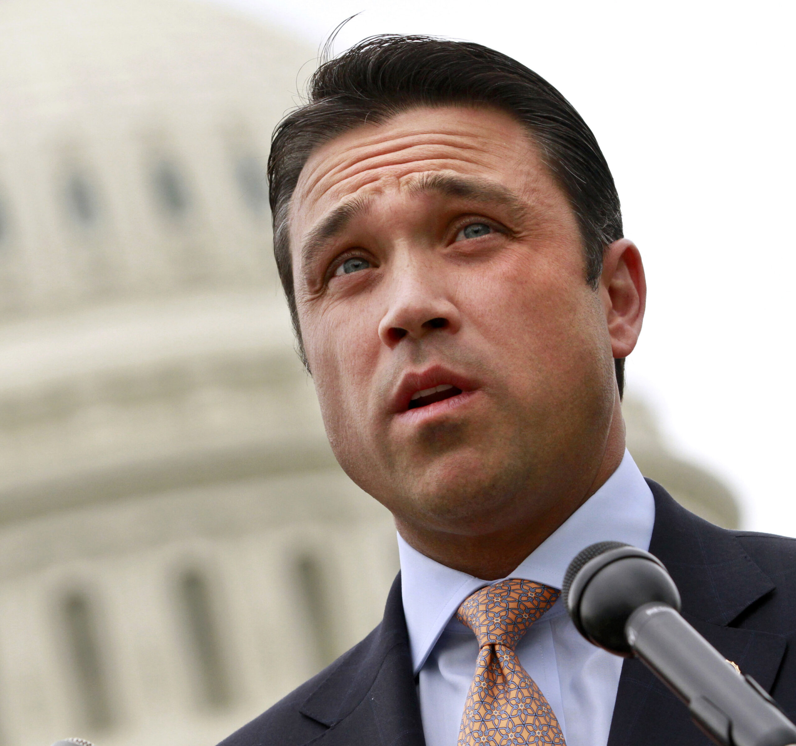 After threatening TV reporter, NY Rep. Michael Grimm faces temperament questions