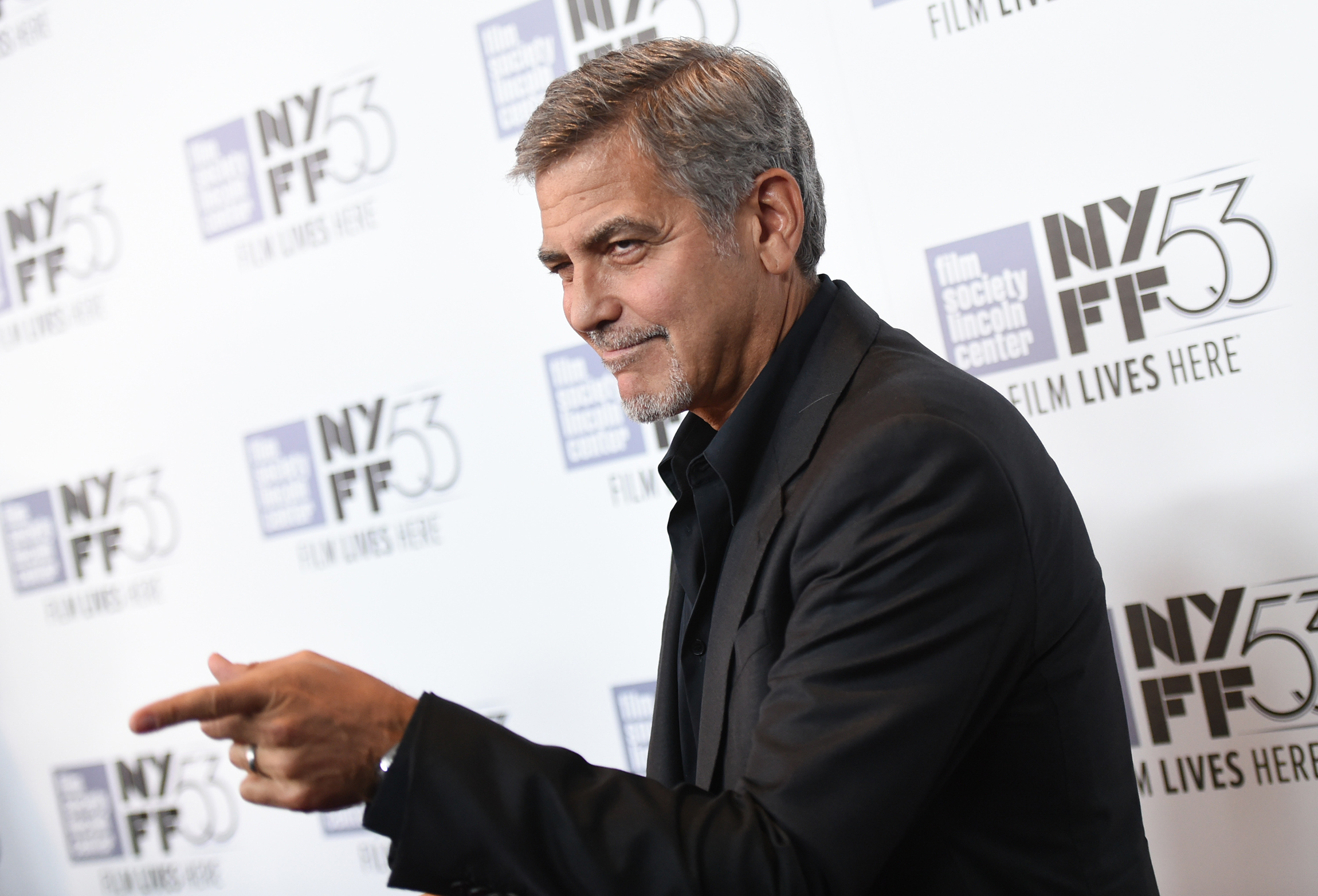 George Clooney slams Donald Trump in Clinton fundraising pitch