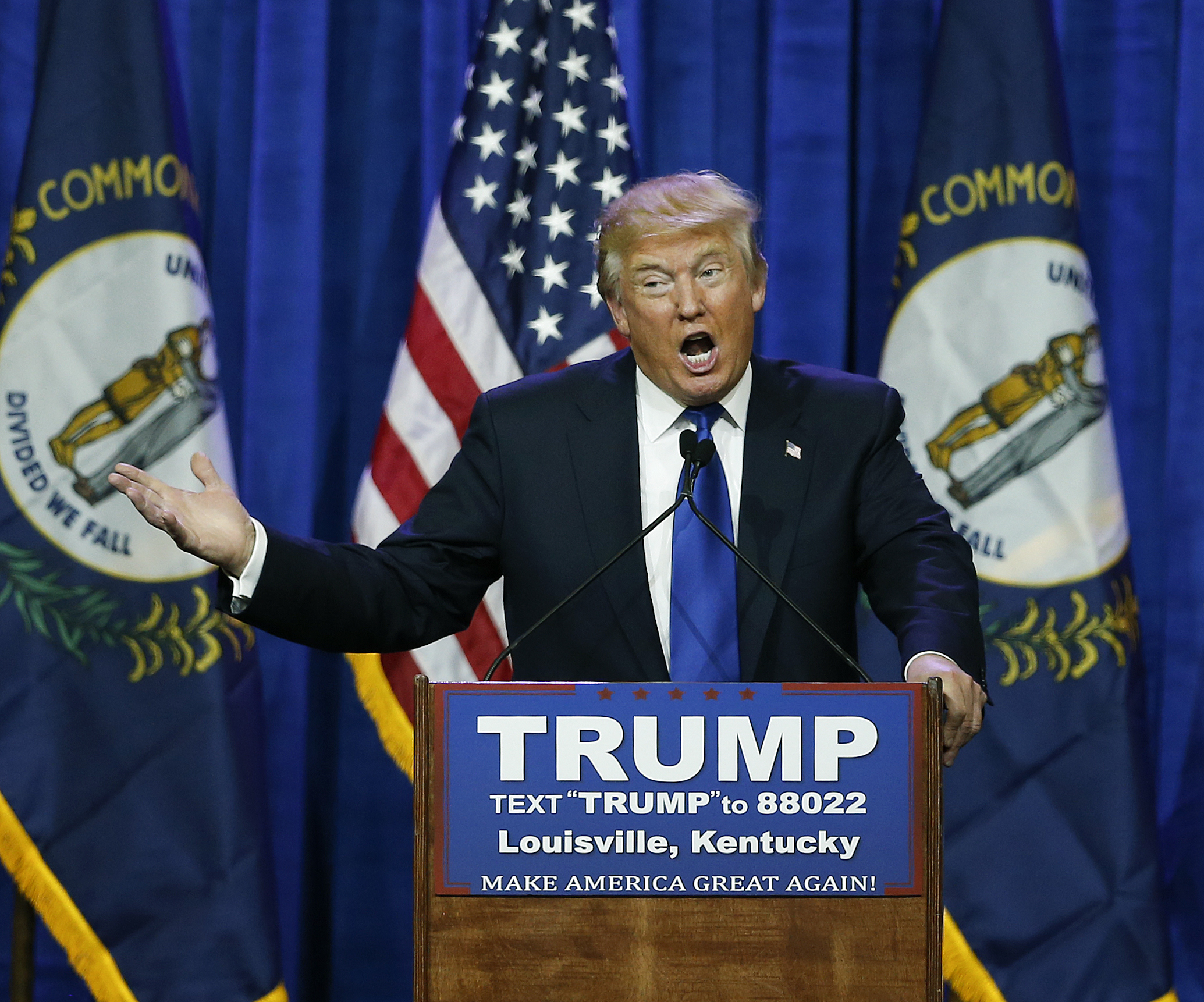 Trump warns: ‘If I get out, all those people are going’