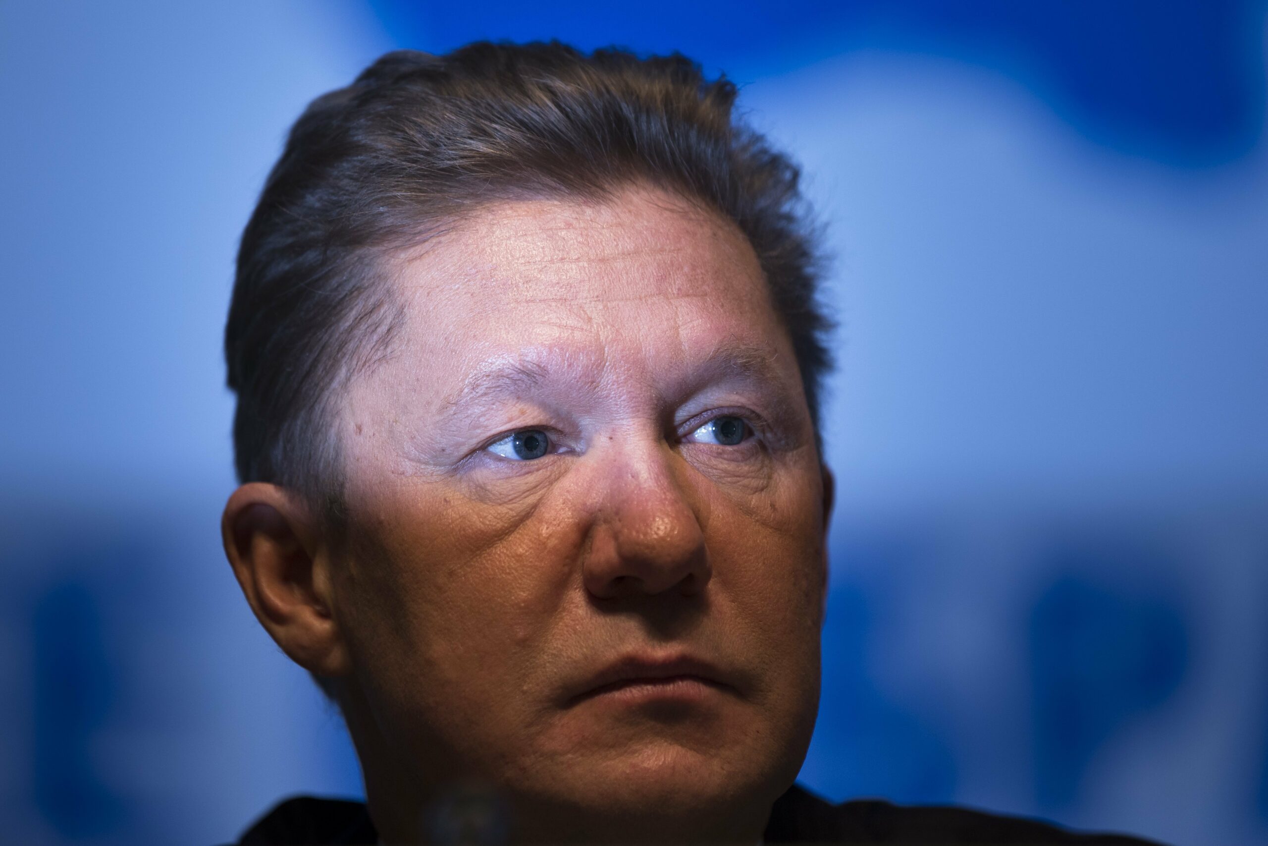 Russia warns Europe over re-selling gas to Ukraine