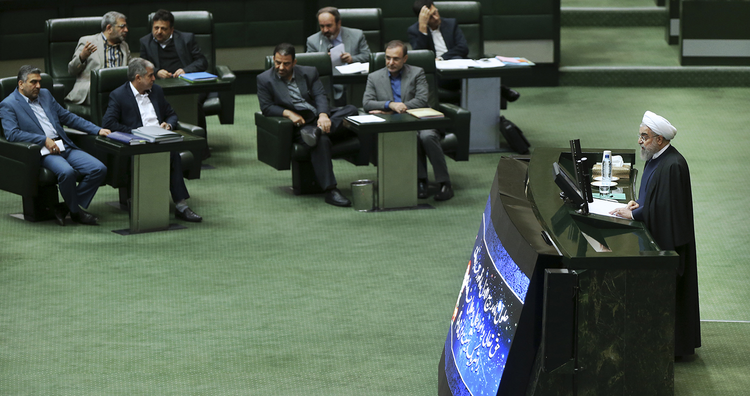 Iran warns against ‘gross violation’ if Obama signs sanctions extension