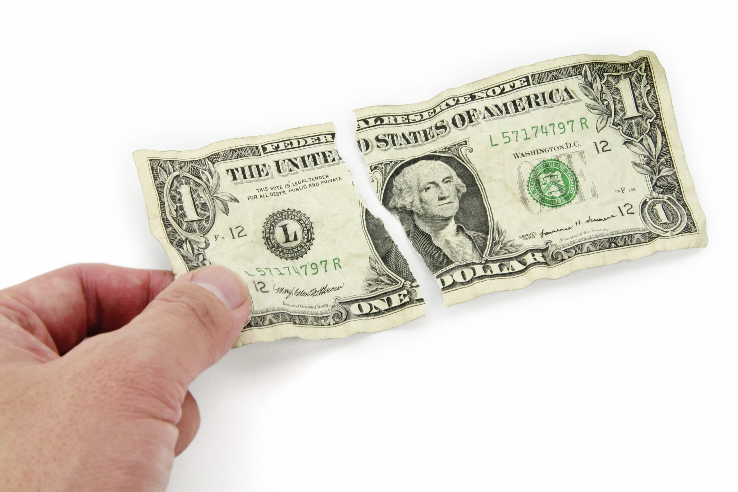 White House projects smaller deficit, slower growth