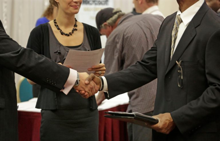 32 states trail US as a whole in job recovery