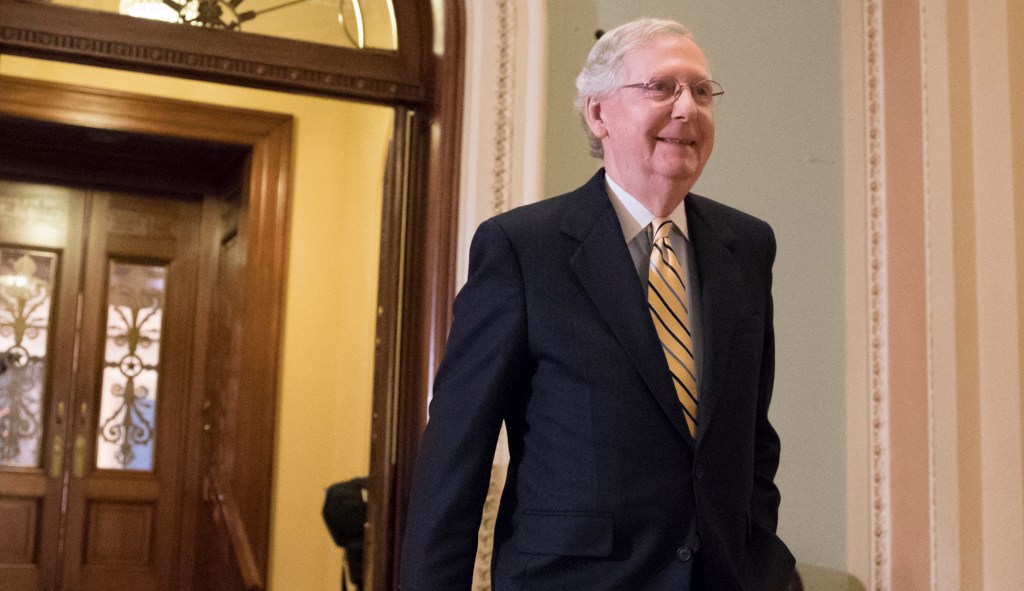 Senate votes to move forward on Obamacare repeal