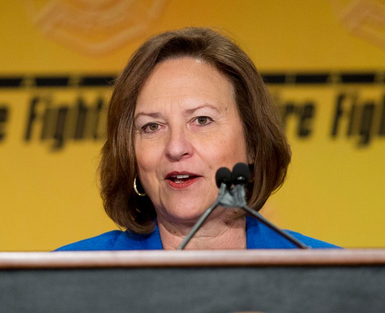 Deb Fischer has been working with diligently to present new policy ideas that enhance flexibility for women while also ensuring all Americans have the tools needed to advance in the workplace. (AP Photo)