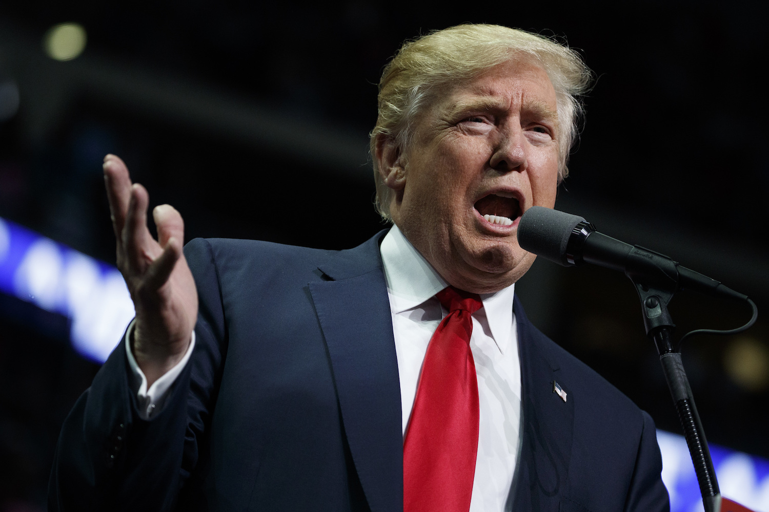 Democrats demand Trump ‘respect’ federal judges