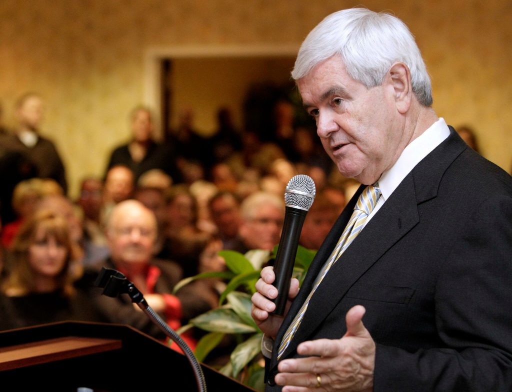 Iowa Tea Partiers split over Gingrich