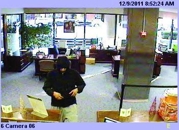 Reward offered in downtown D.C. bank robbery