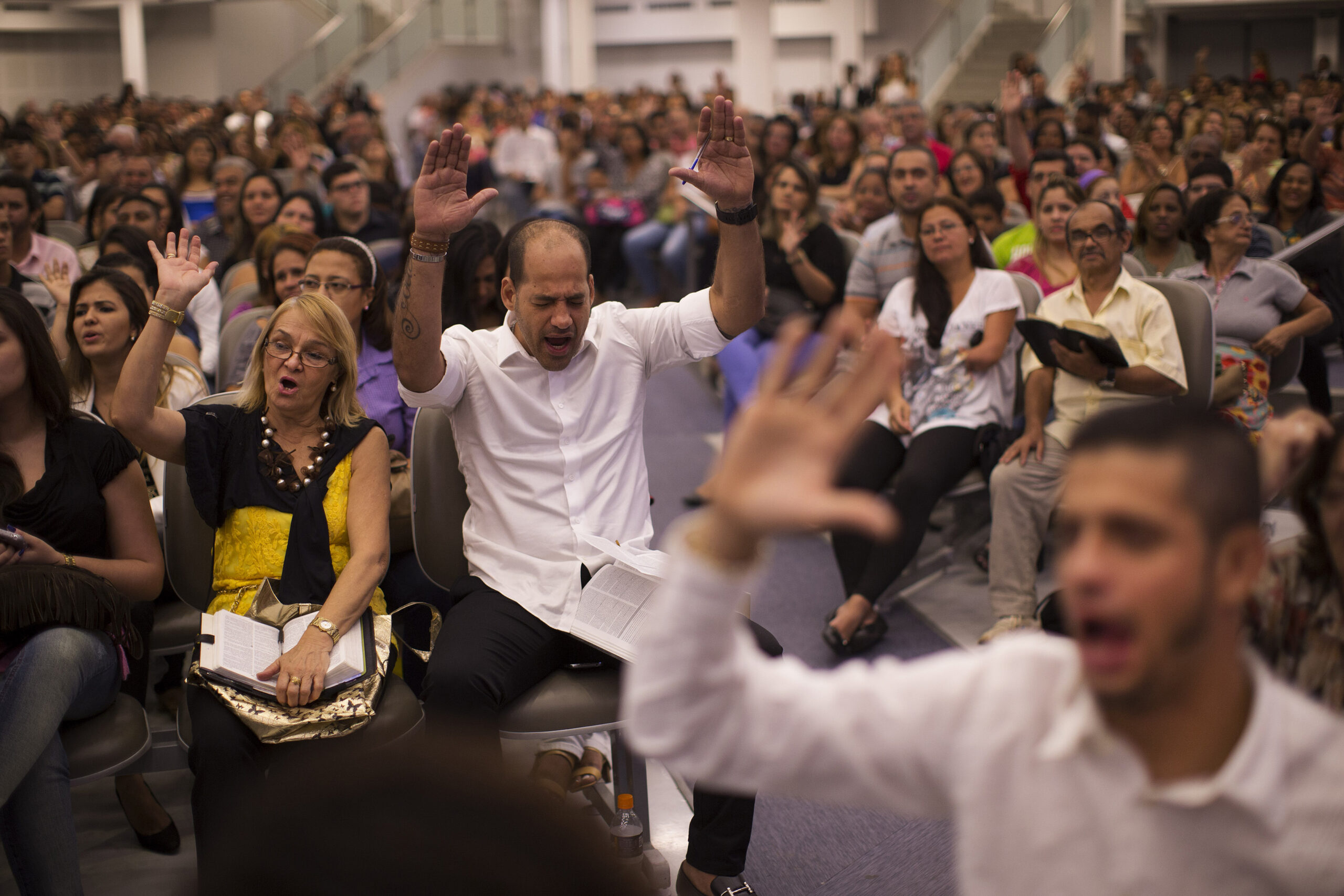 Fight for growing Pentecostal vote in Brazil