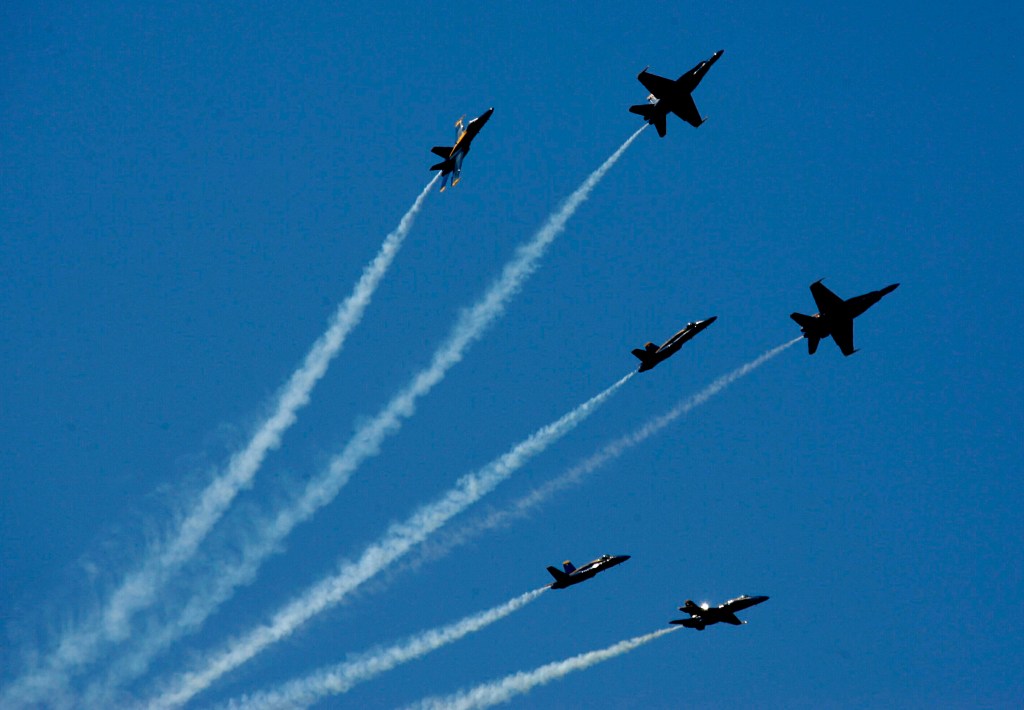 Blue Angels fatal crash is first in nearly a decade