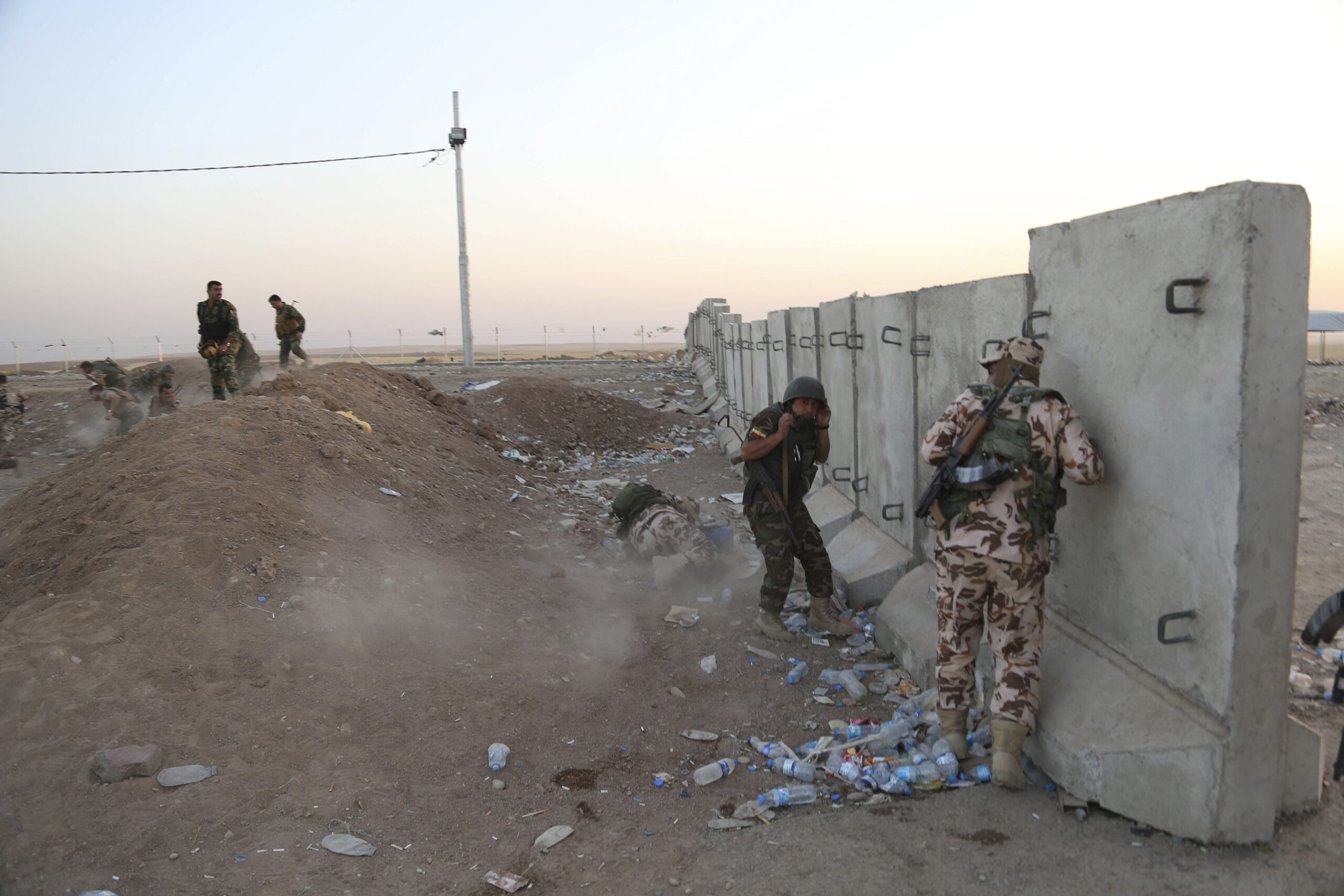 Top Democrats want Obama’s ISIS strategy to address Syria