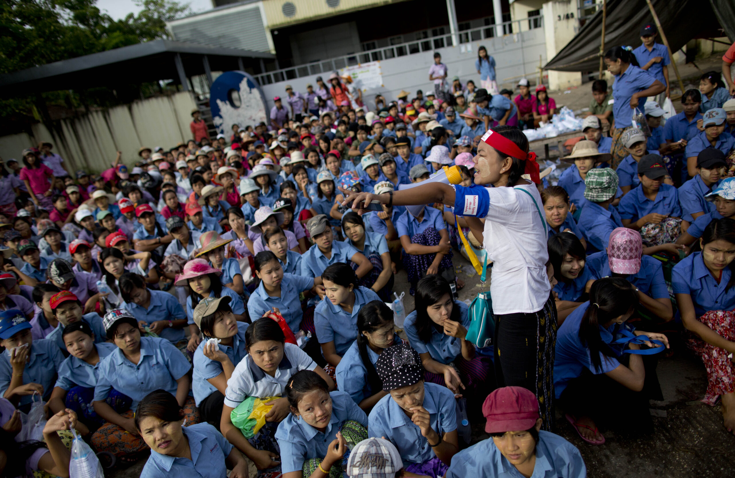 700 protest S. Korean factory closure in Myanmar