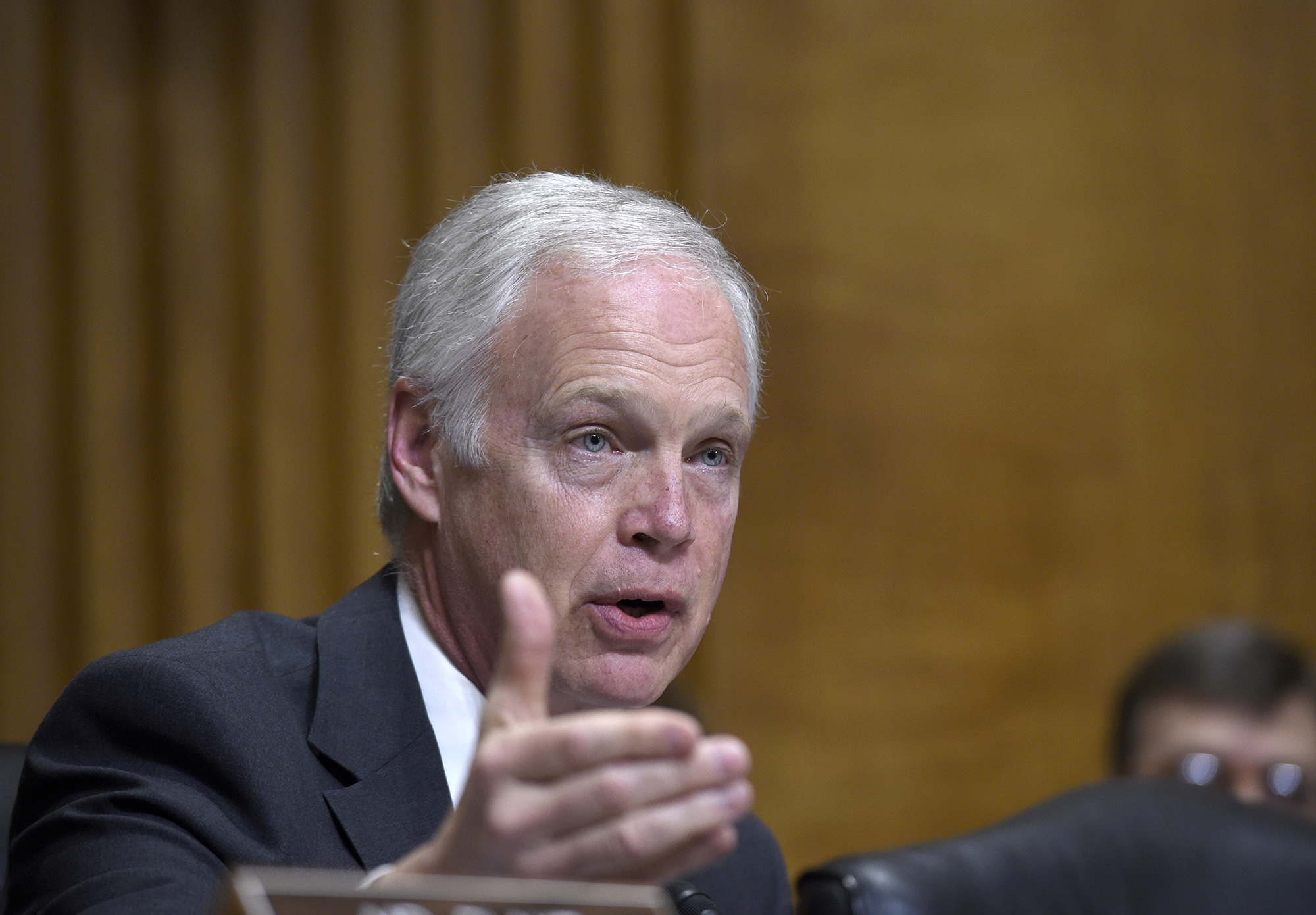 Senators push FDA to approve drug for rare disease