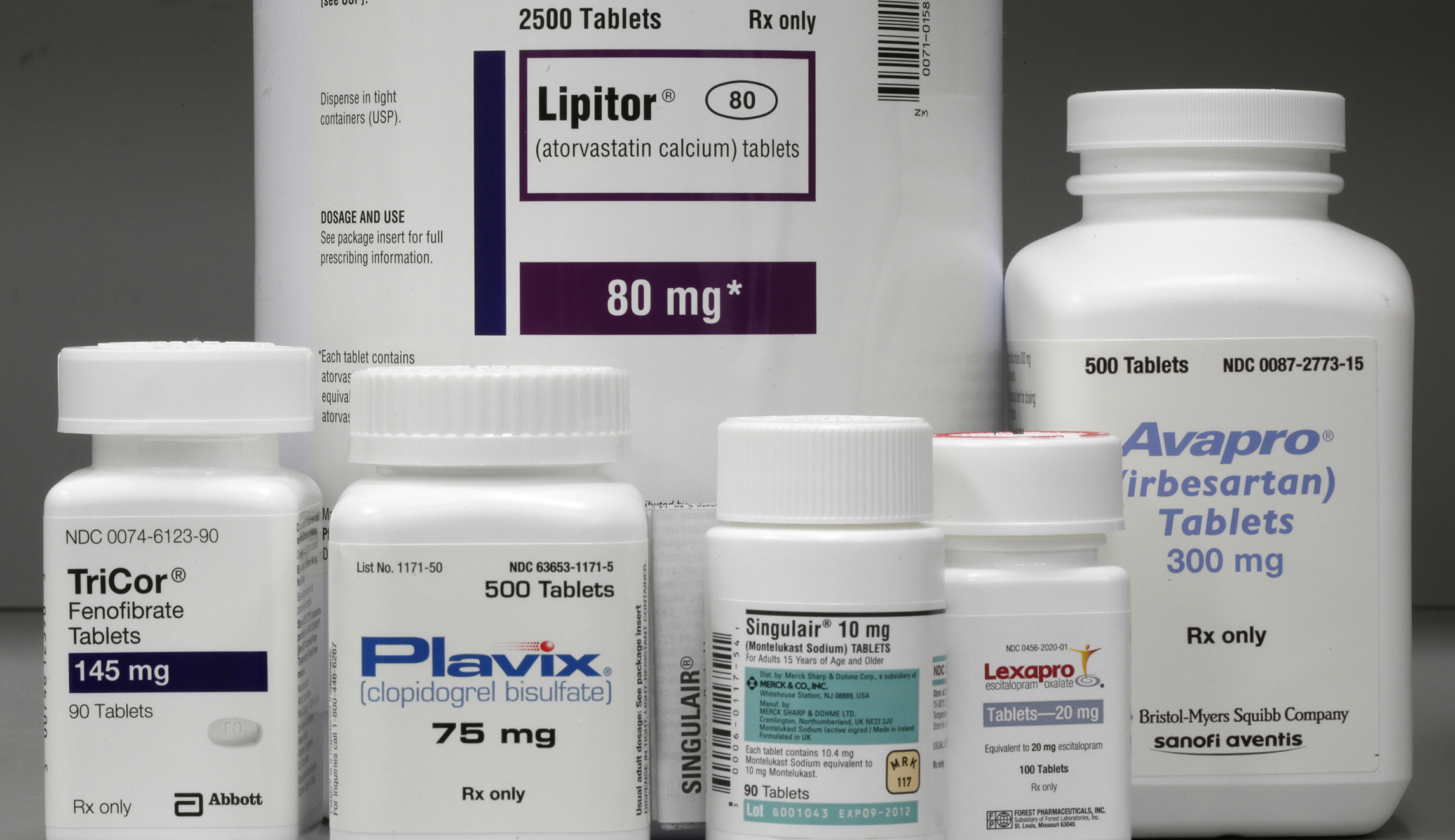 Legislation cracking down on pharmaceutical middlemen advances in Senate