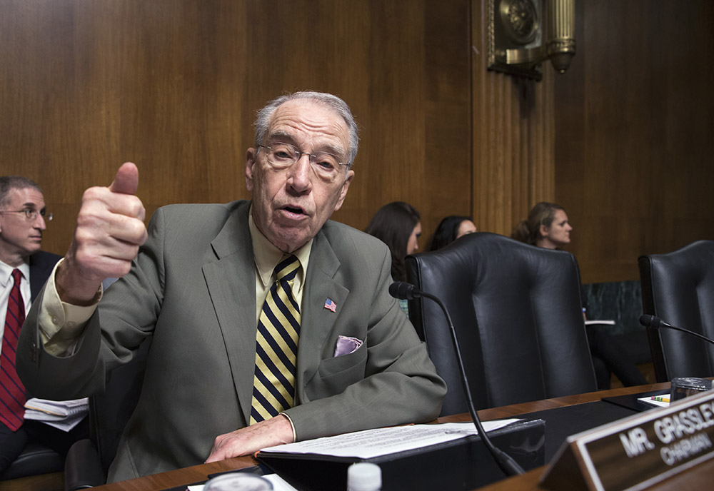 Senate passes bill to curb trade secret theft